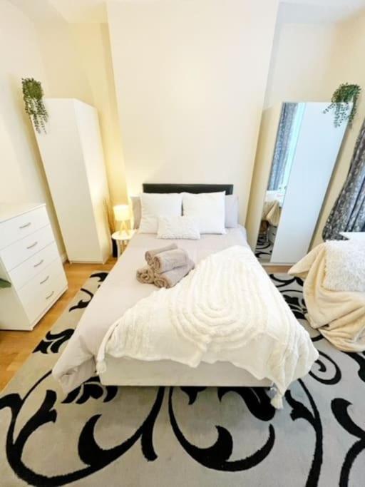5 Bedroom, Sleeps 9 - Base To Explore Liverpool And Beyond Exterior foto
