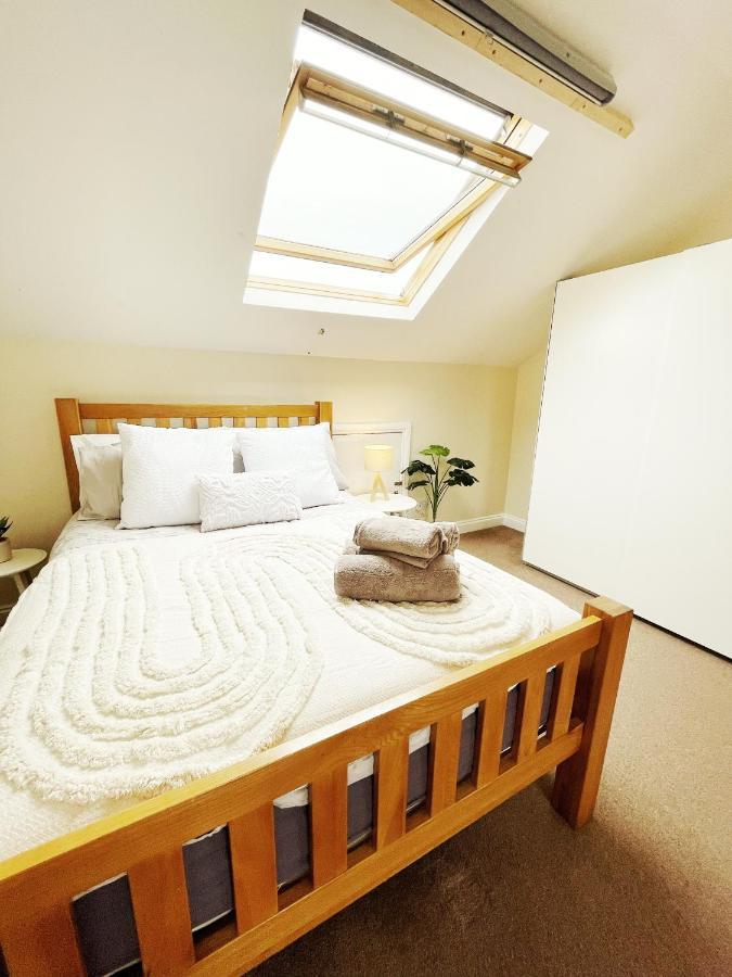5 Bedroom, Sleeps 9 - Base To Explore Liverpool And Beyond Exterior foto